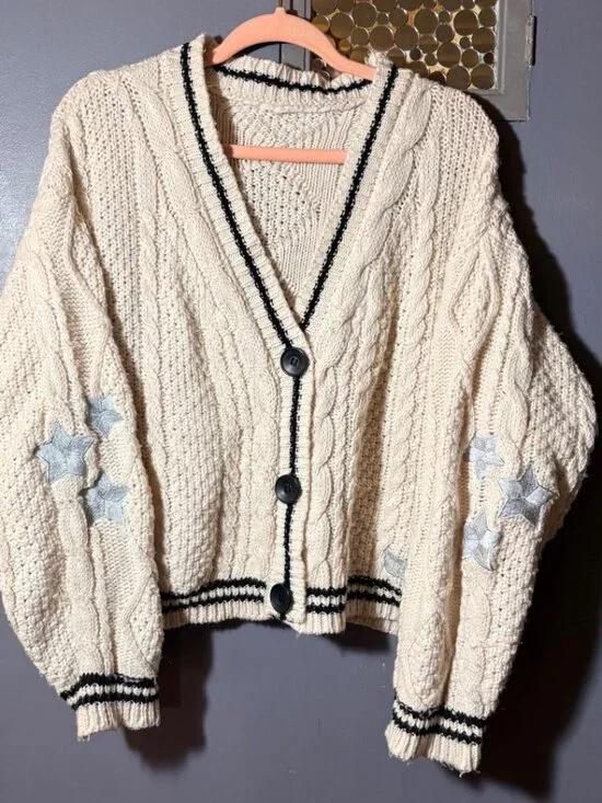 Folklore Cardigan Taylor Swift Inspired Star Patch Cable Knit S - Picture 1 of 9